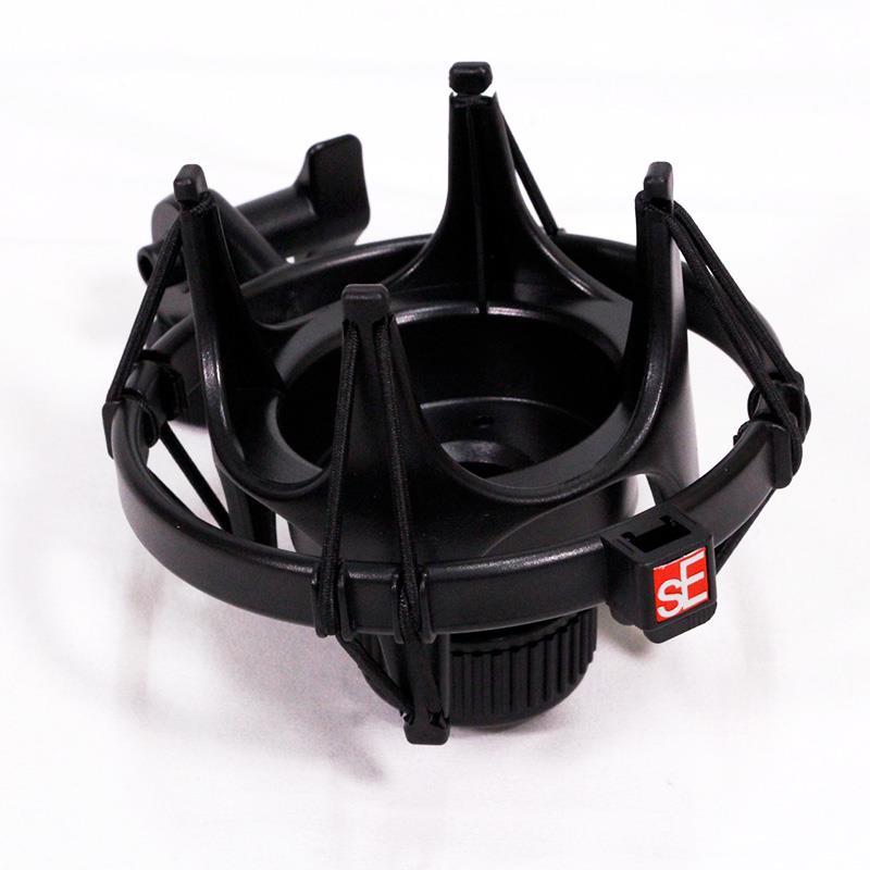 sE Electronics 【春得セール】【展示アウトレット特価】 SE2200 (単一指向性コンデンサーマイク)Isolation Pack(ショックマウント・ポップシ...の画像