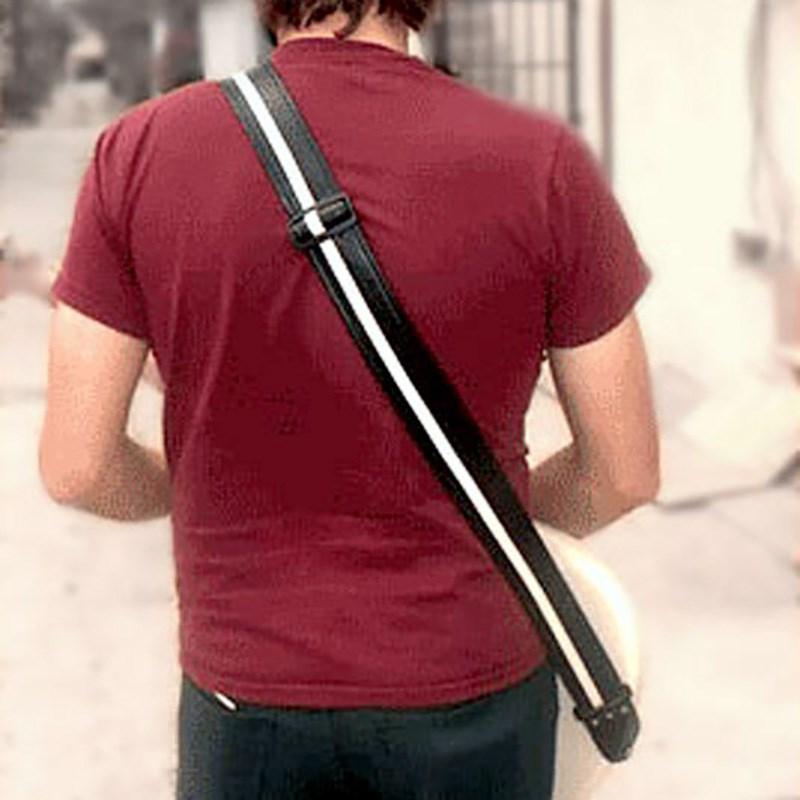 Couch Guitar Strap Racer X Black/White |  | 07