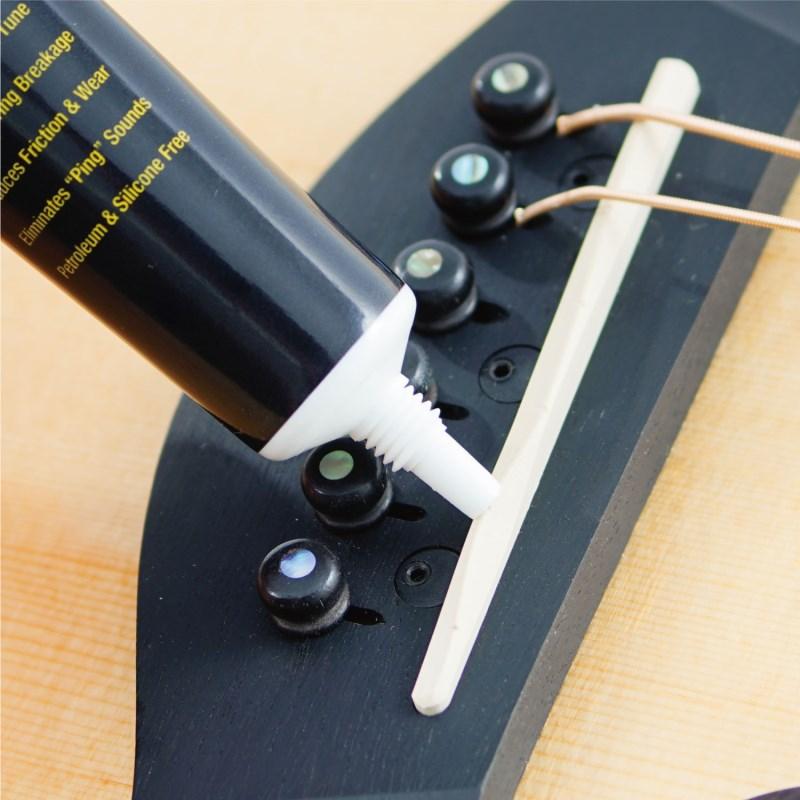 MUSIC NOMAD MN106 TUNE-IT String Insturument Lubiricant [チューニングサポートリキッド] |  | 04