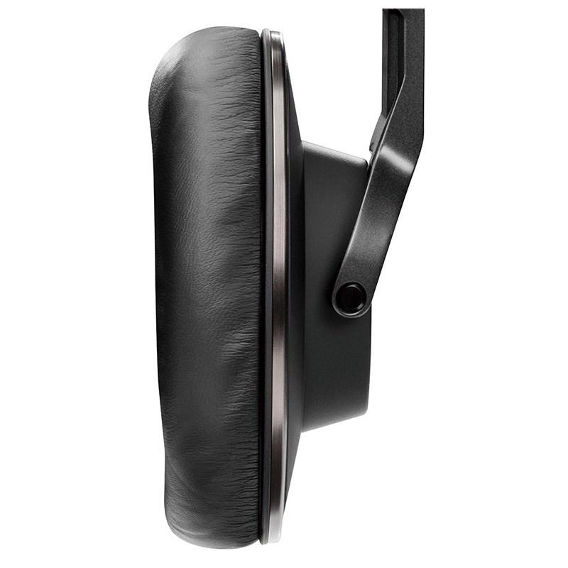 AKG K553 MKII-Y3(クローズド型ヘッドフォン・密閉型)(国内正規 AKG K553 MKII-Y3(クローズド型ヘッドフォン・密閉型)(国内正規