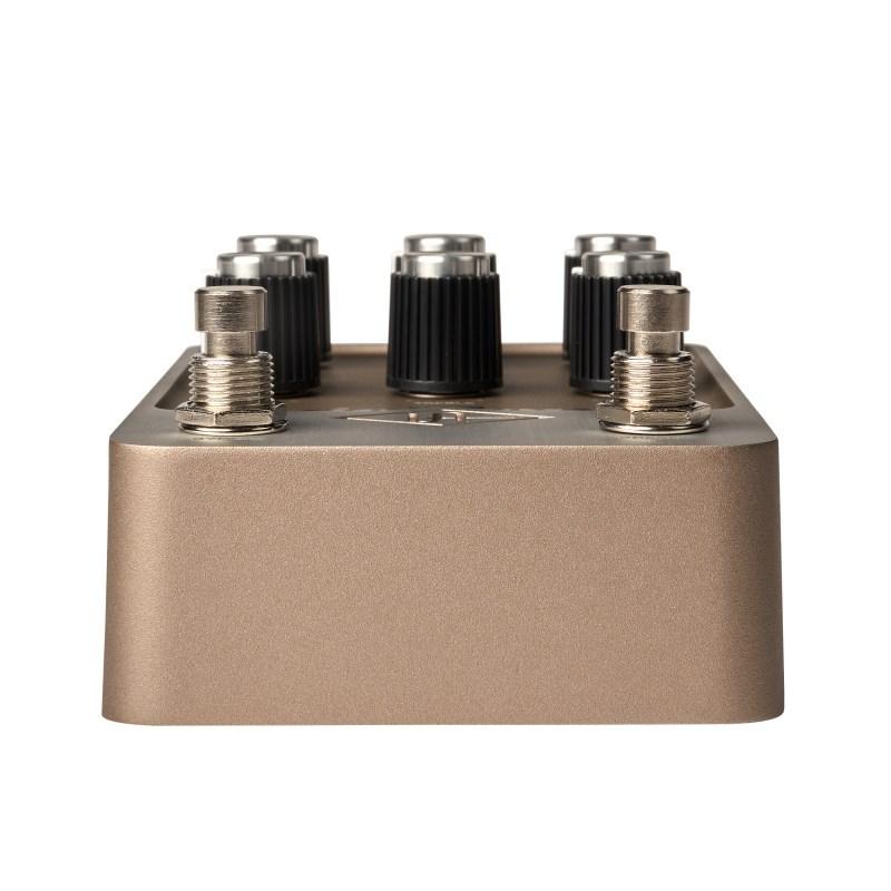 UAFX Golden Reverberator リバーブ Universal Audio UAFX Golden Reverberator Pedal | Sweetwater