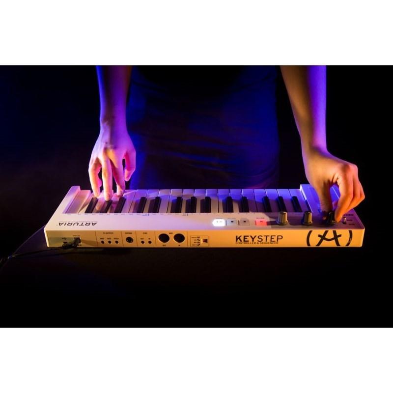 Arturia KeyStep (アートリア)(キーステップ)(USB・MIDIコントローラー