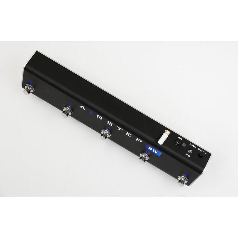 XSONIC AIRSTEP BW Edition |  | 03