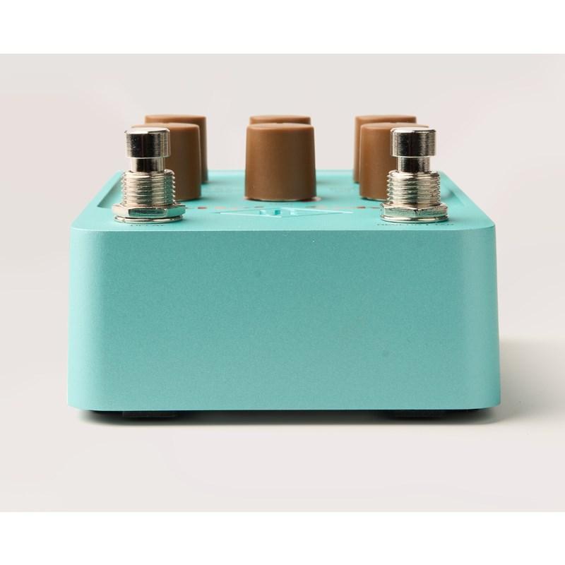 Universal Audio UAFX Del-Verb Ambience Companion（ユニバーサル