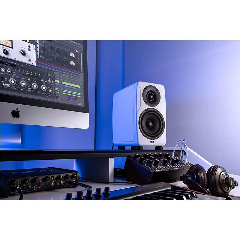 IK Multimedia iLoud Precision 5-White (ペア) : イケベ楽器店