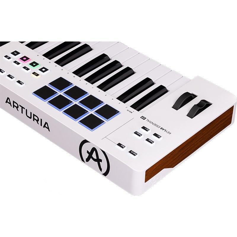 Arturia KeyLab Essential 49 mk3 【NKS対応製品・Komplete 15 Select無償提供】(KEYLAB ESN 49 MK3)(USB・MIDIコントローラー)(アートリア) |  | 04