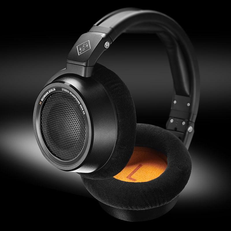 NEUMANN NDH 30 Black Edition(国内正規品)(ノイマンヘッドフォン)(オープン)(開放型)の画像