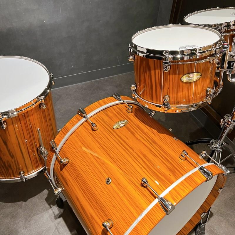 Pearl 【値下げしました！】Masterworks 4pc Drum Kit [BD22，FT16