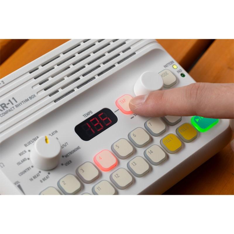 KORG KR-11 純正電源アダプター(KA350)&純正フットスイッチ(PS-3)セット COMPACT RHYTHM BOX | KORG | 08