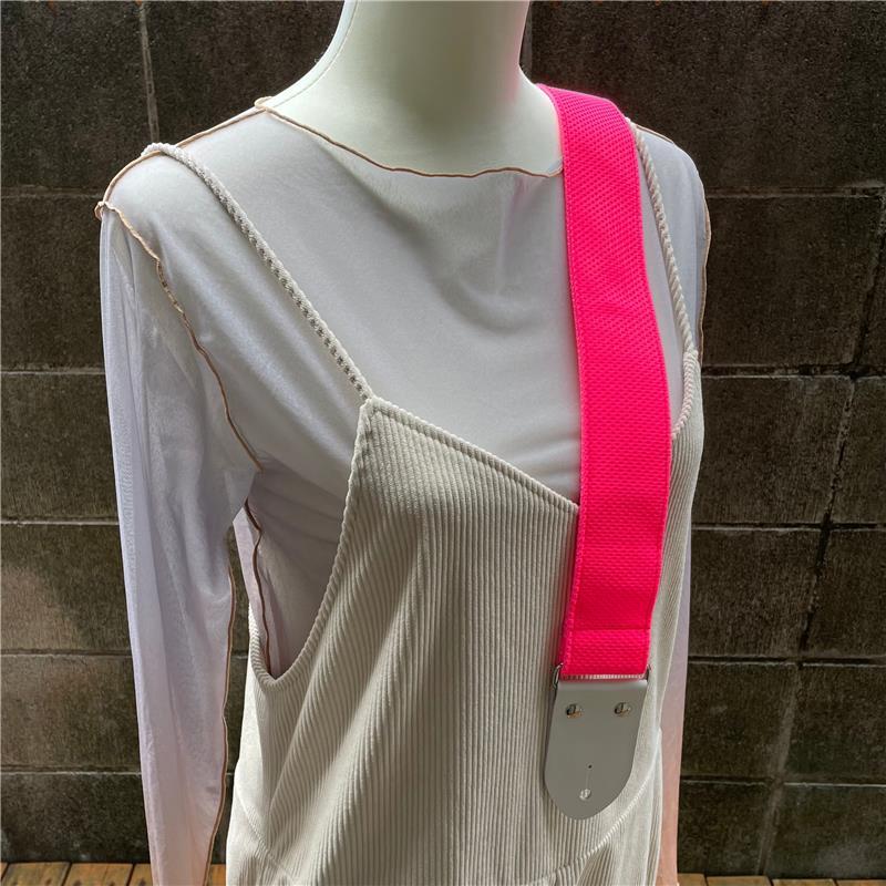 tsundrum_chan ネオンメッシュギターストラップ ネオンピンク |  | 03