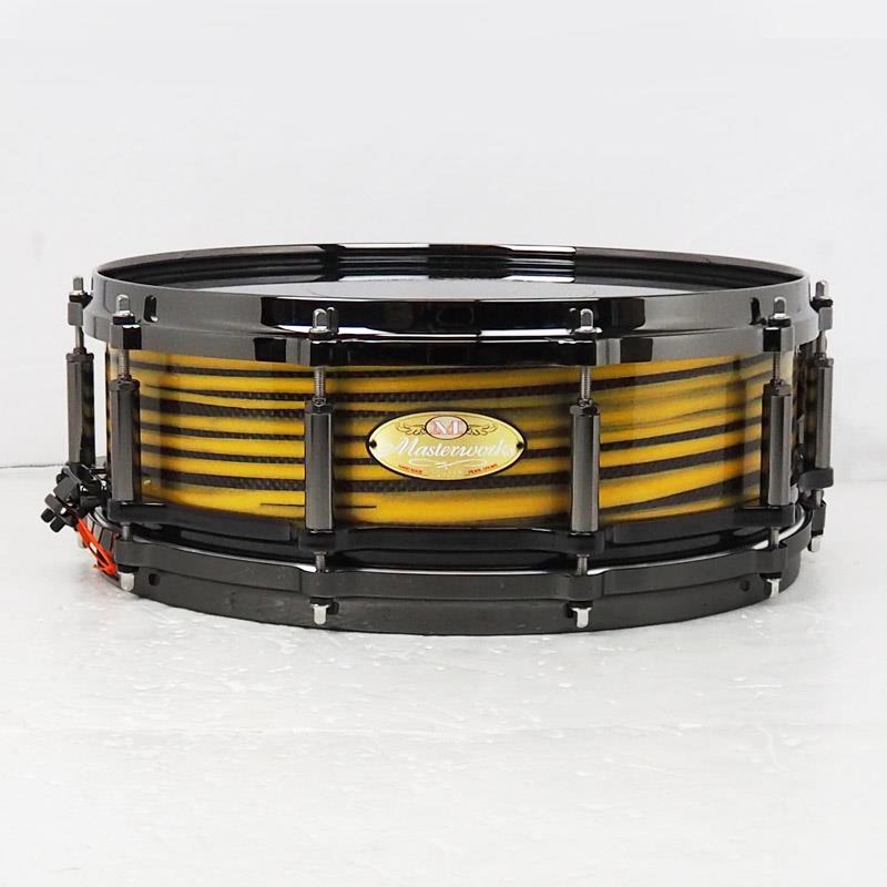 Pearl Masterworks Snare Drum 14×5 Free Floating -Gold Swirl on Black Carbon-【イケベ楽器店創業50周年記念モデル】