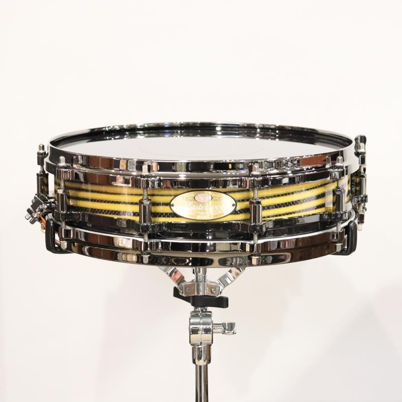 Pearl 【イケベ楽器店創業50周年記念モデル】Masterworks Snare Drum 14×3.5 Free Floating – Gold Swirl on Black Carbon