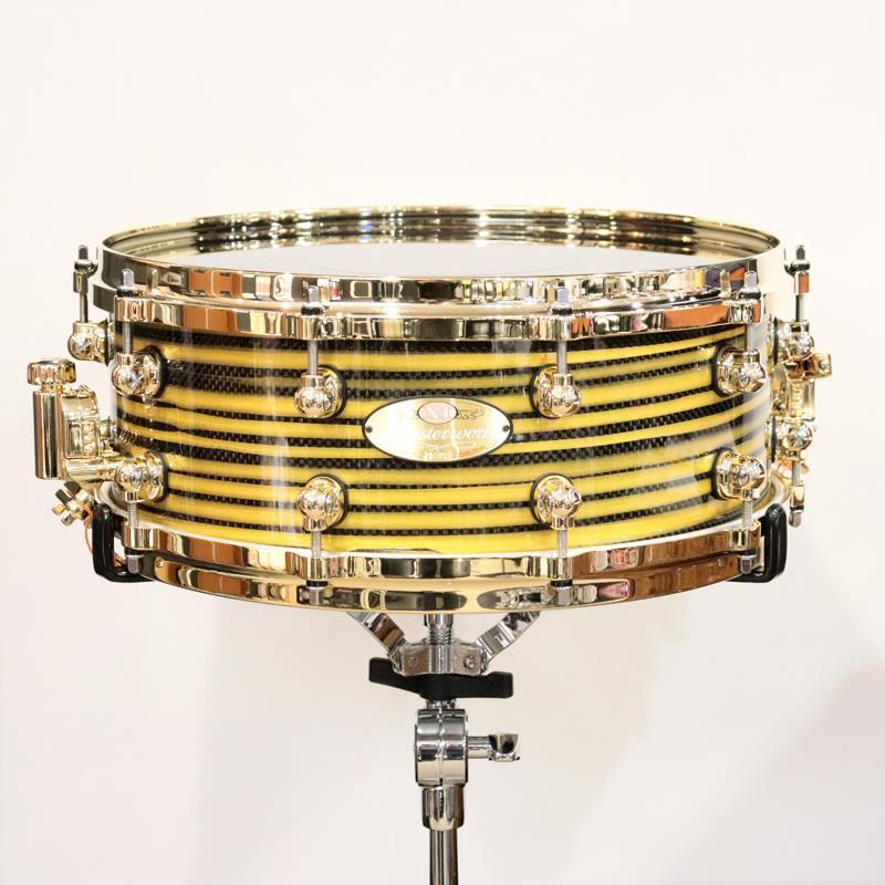 Pearl 【イケベ楽器店創業50周年記念モデル】Masterworks Snare Drum 14×5.5 – Gold Swirl on Black Carbon