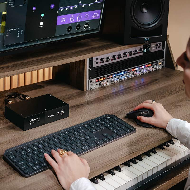 audient ORIA Mini + SoundID Reference コンプリートバンドル (OM-SIR-COM)(オリアミニ)(サウンドアイディーリファレンス) |  | 05