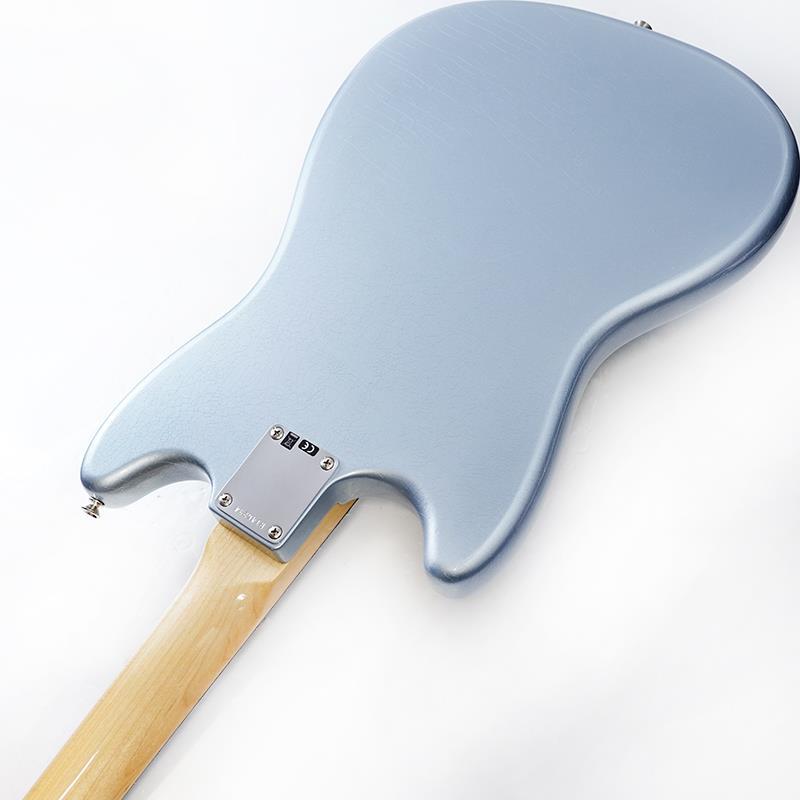 Fender Custom Shop Fender Experience 2025 Exclusive '60s Mustang Deluxe Closet Classic with Matching Painted Headstock (Blue Ice Met... | Fender | 06