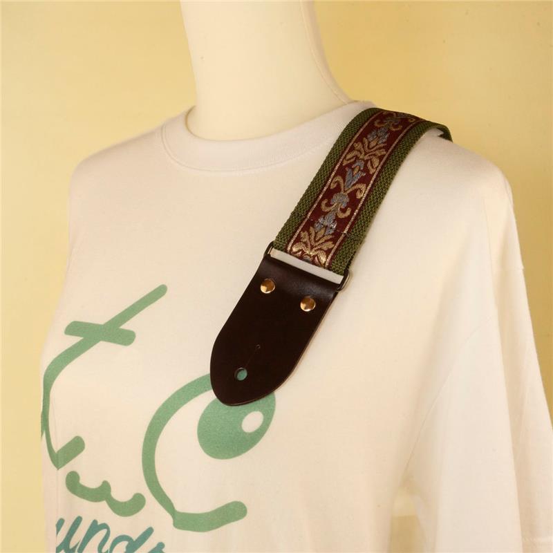 tsundrum_chan ボタニカルリボンギターストラップ ワイン : イケベ楽器
