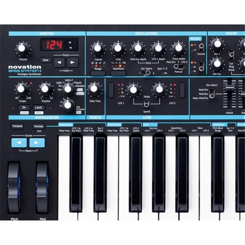 NOVATION Bass station II+汎用ソフトケースセット ノベーション