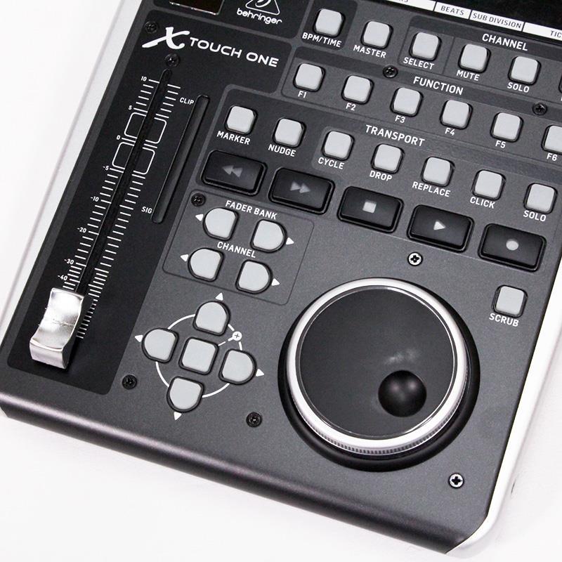 BEHRINGER USED 中古 X-Touch One (ベリンガー)(MIDIコントローラー)(タッチセンサー付モーターフェーダー) |  | 01
