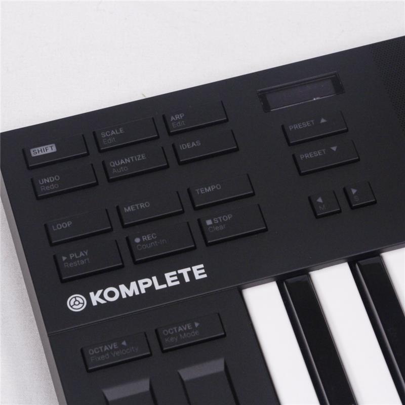 Native Instruments 【開封アウトレット特価】KOMPLETE KONTROL M32 (32鍵USB MIDIコントローラー)(ネイティブ・インストゥルメンツ) |  | 03
