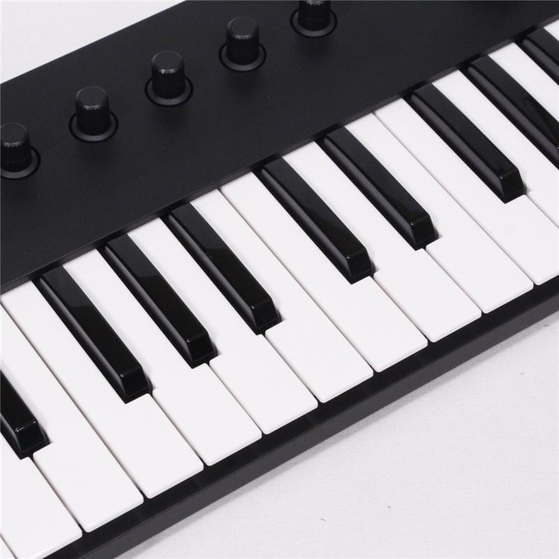 Native Instruments USED 中古 Komplete Kontrol M32 (32鍵USB MIDIコントローラー)(ネイティブ・インストゥルメンツ) |  | 01