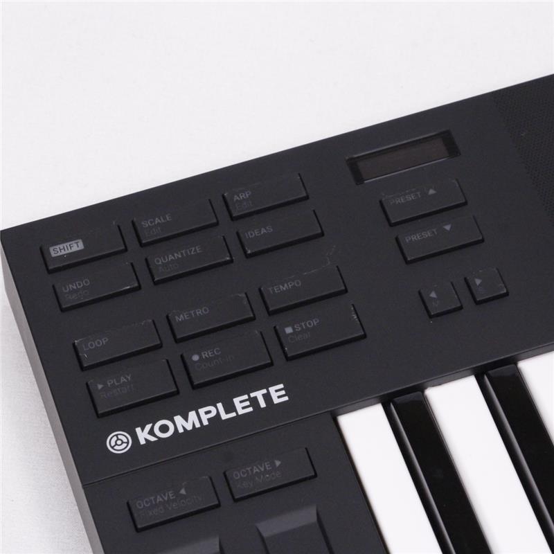 Native Instruments USED 中古 Komplete Kontrol M32 (32鍵USB MIDIコントローラー)(ネイティブ・インストゥルメンツ) |  | 03