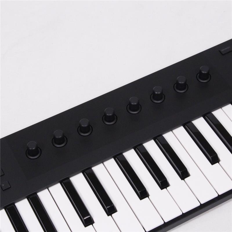 Native Instruments USED 中古 Komplete Kontrol M32 (32鍵USB MIDIコントローラー)(ネイティブ・インストゥルメンツ) |  | 04