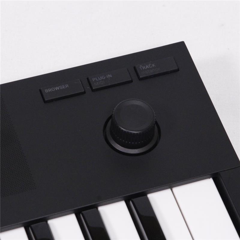 Native Instruments USED 中古 Komplete Kontrol M32 (32鍵USB MIDIコントローラー)(ネイティブ・インストゥルメンツ) |  | 05