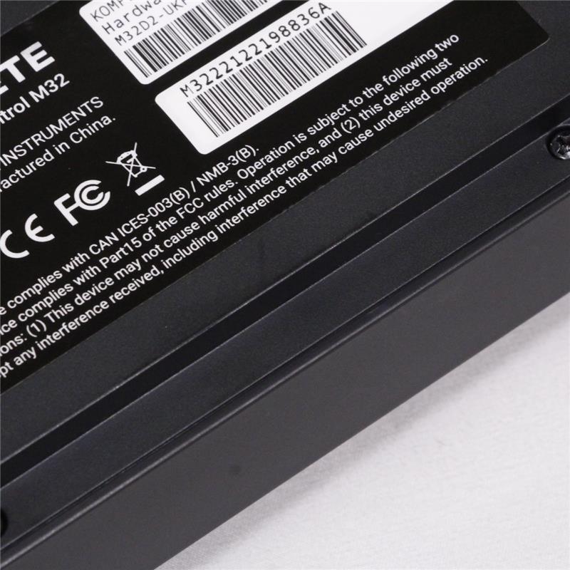 Native Instruments USED 中古 Komplete Kontrol M32 (32鍵USB MIDIコントローラー)(ネイティブ・インストゥルメンツ) |  | 09