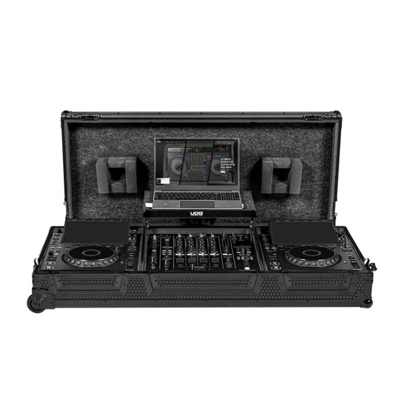UDG U91111BL Ultimate フライトケースセット CDJ-3000X/A9 (ラップトップシェルフ&ホイール付)(ユーディージー)の画像