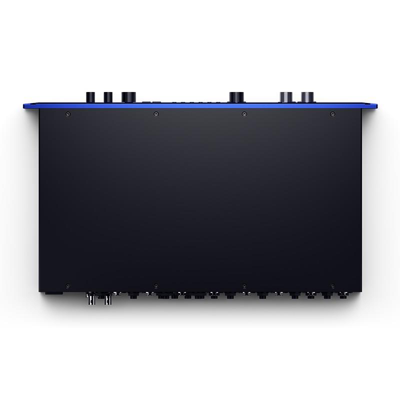 Focusrite 【予約商品・5月下旬以降発売予定】ISA C8X (フォーカスライト)(オーディオインターフェース)(USB-C対応)(26in 28out)(Lundahlトラ... |  | 02