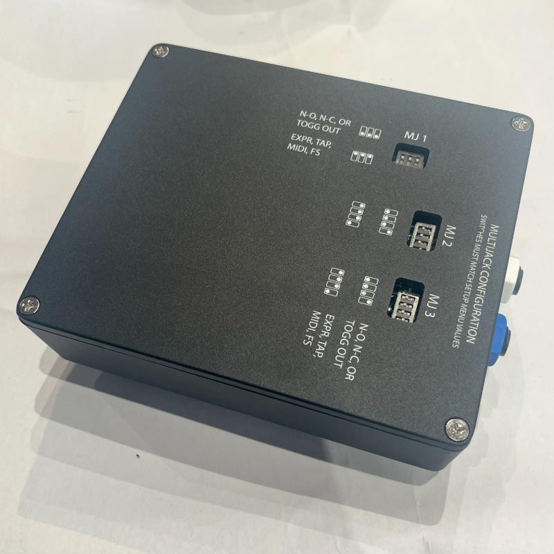 DISASTER AREA USED 中古 DMC-6 Gen3 MIDI コントローラー |  | 01