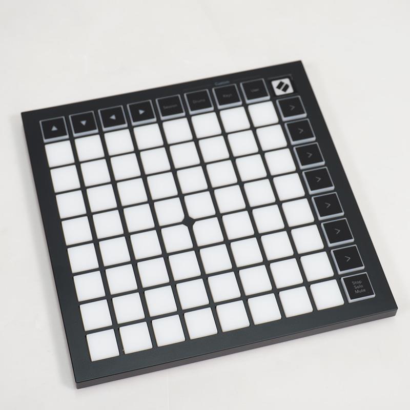 NOVATION Launchpad Mini MK3 【箱ダメージアウトレット特価】 【Ableton Live 対応MIDIコントローラー】 | 