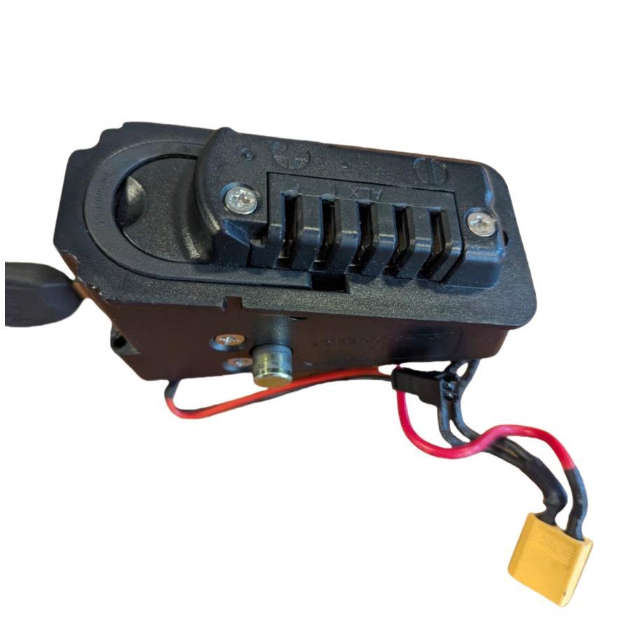 電動アシスト自転車 電動自転車専用　バッテリーヘッド 26インチ/20インチ 折り畳み式 ShengmiloMx21/M80対応 E'KEI R7pro/R5pro交換用 鍵2本付 | 