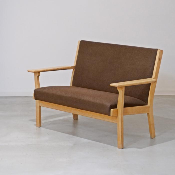 GETAMA UD13203|GE181-2シーター(オーク)/Hans J Wegner GETAMA UD13203|GE181-2シーター(オーク)/Hans J Wegner