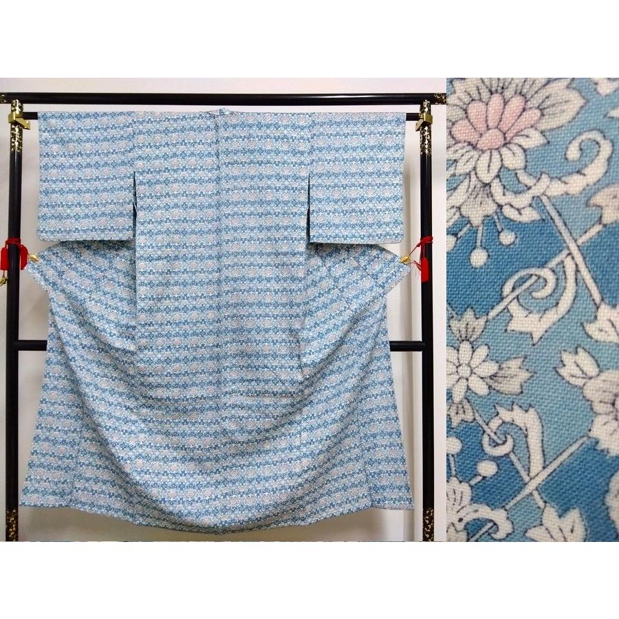 中古 リサイクル ウール着物 単衣 水色 菱花 着丈144.5cm 923 ggp 