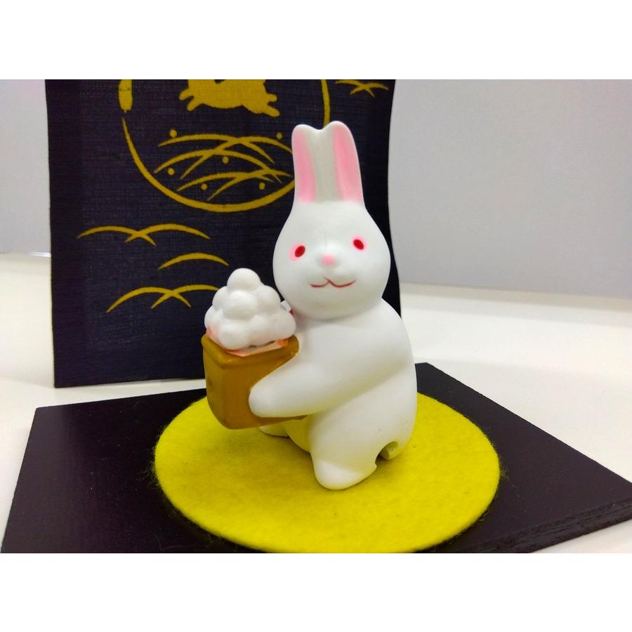 昭和レトロ 餅つきウサギ 兎 お月見 十五夜 満月 ショーケース入り