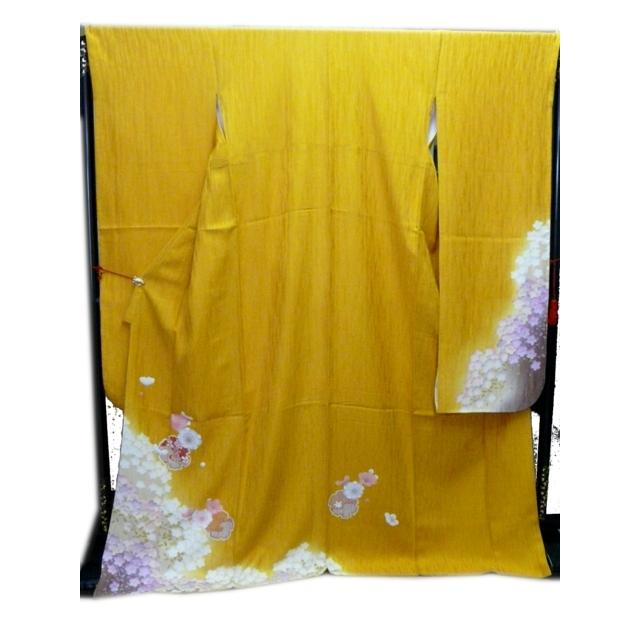 振袖　黄色系　桜　雪輪　鹿子模様　正絹 振袖 正絹 試着品 山吹色イエロー 桜吹雪 さくら 雪輪 金駒刺繍 金彩