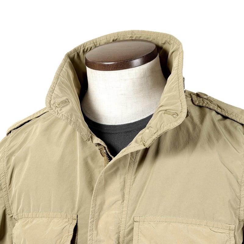 アスペジ ASPESI ／国内正規品／ 26SS 製品染めポリエステルナイロンM-65ジャケット「65 REPLICA」（グレージュ）の画像