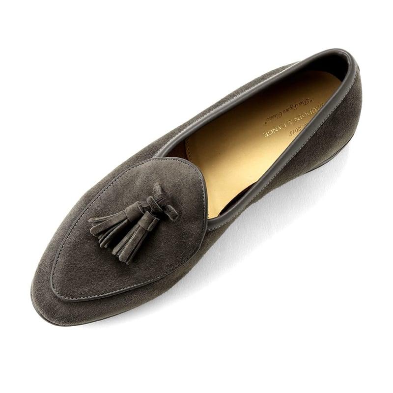 ボードインアンドランジ BAUDOIN & LANGE ／国内正規品／ カーフスエードタッセルローファー「SAGAN CLASSIC TASSELS」（BARK GREY／バークグレー）の画像
