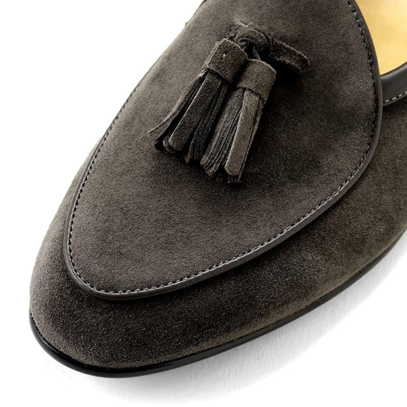 ボードインアンドランジ BAUDOIN & LANGE ／国内正規品／ カーフスエードタッセルローファー「SAGAN CLASSIC TASSELS」（BARK GREY／バークグレー）の画像