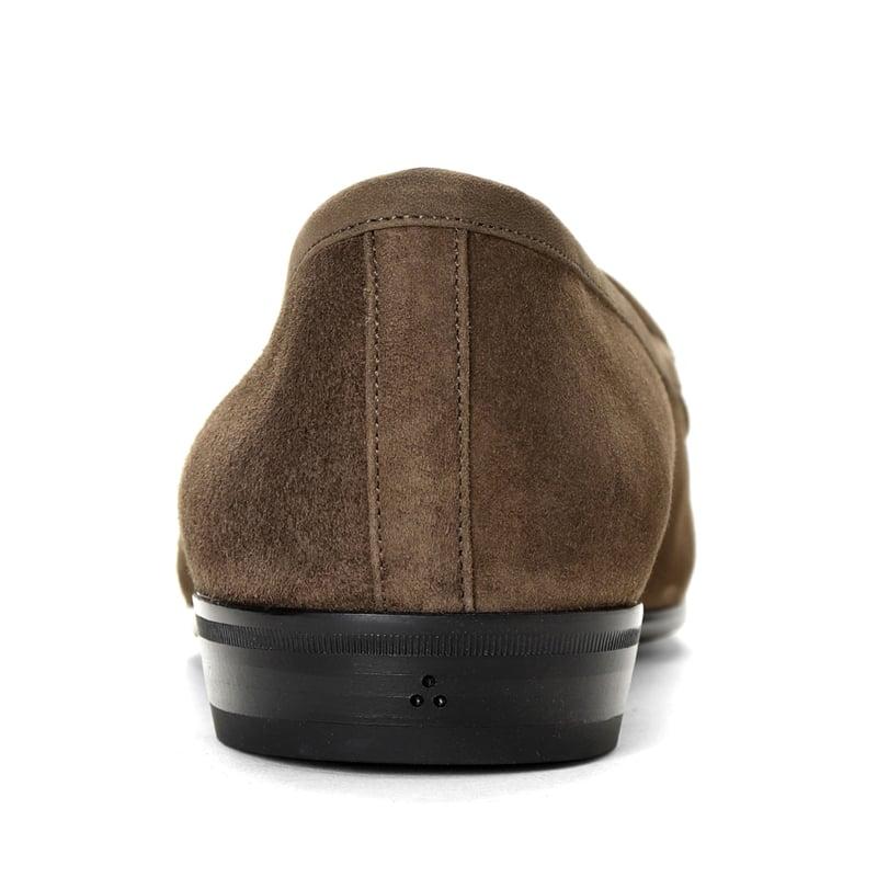 ボードインアンドランジ BAUDOIN & LANGE ／国内正規品／ カーフスエードタッセルローファー「SAGAN CLASSIC TASSELS」（DEEP TAUPE／ディープトープ）の画像