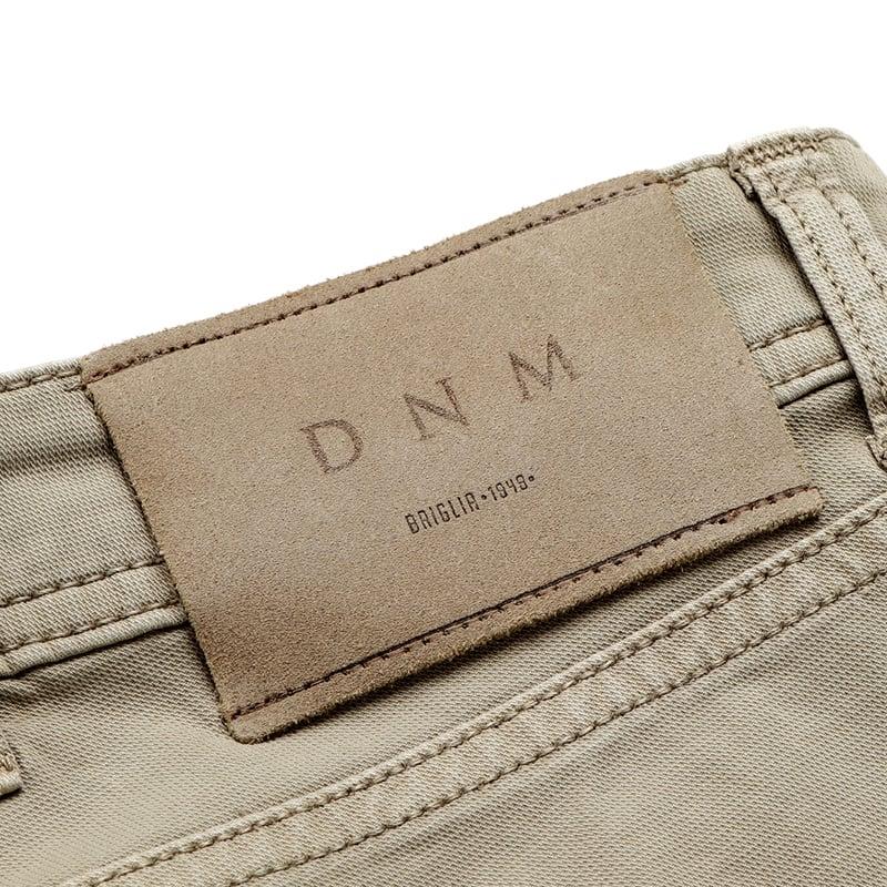 ブリリア 1949 BRIGLIA ／ 製品染めコットンストレッチ