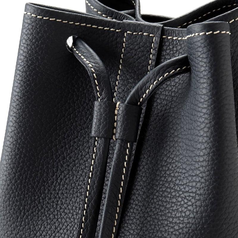 シャルル・エ・シャルリュス Charles et Charlus ／ Remy Carriatトリヨンレザードローストリングバッグ「ESCALA」（ネイビー）_7