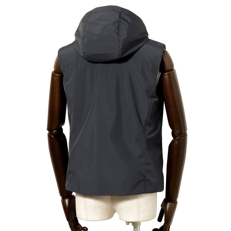 ムーレー MOORER ／ 防水透湿ポリエステルタフタフーデッドベスト「LUIS-STP」（BLU／ネイビー）の画像