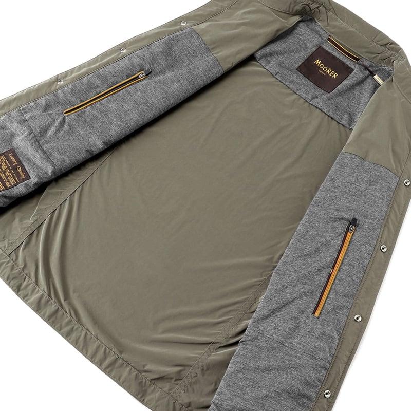 【SALE】 ムーレー MOORER ／国内正規品／ 撥水軽量シルキーマットナイロンシャツアウター「ATLAS-OS」（MILITARE／グレイッシュカーキ）の画像