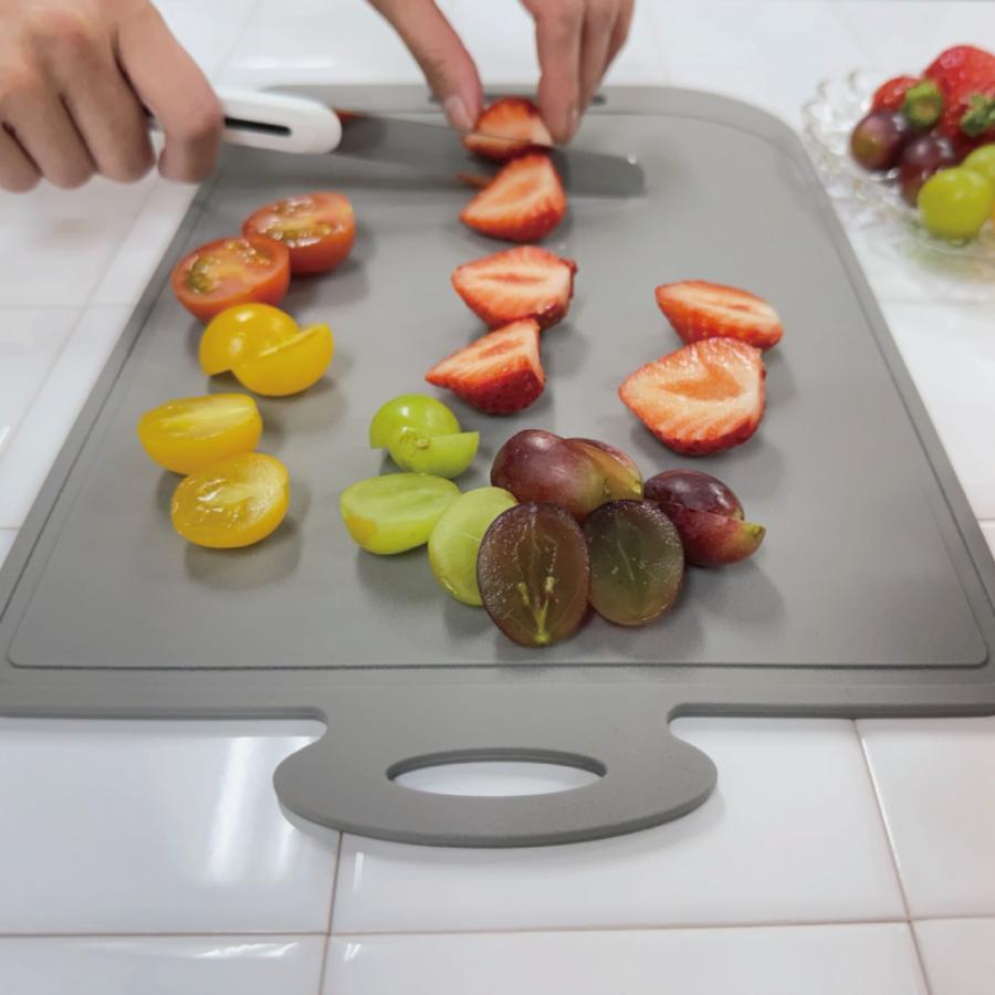 送料無料 SILTEQ きれいのミカタまな板 SILTEQ きれいのミカタ 丸めて煮沸除菌できるまな板 プラチナシリコーン Lサイズ シルテック HNM |  | 14