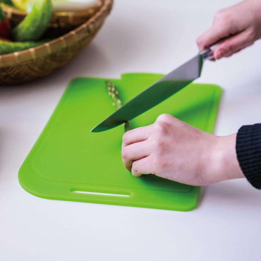 送料無料 SILTEQ きれいのミカタまな板 SILTEQ きれいのミカタ 丸めて煮沸除菌できるまな板 プラチナシリコーン Lサイズ シルテック HNM |  | 17