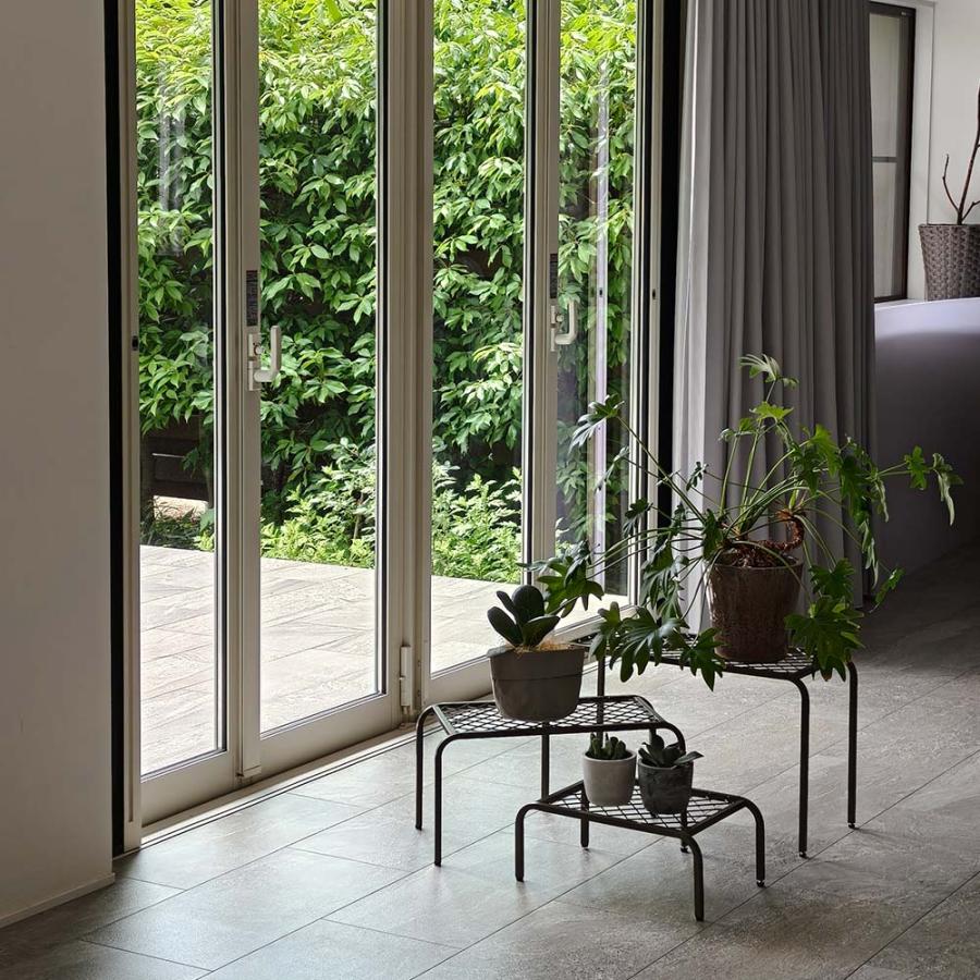 アイアンプランタースタンド「TWILL」(ツイル) 中サイズ　2個組 TW005-2P<br>幅50 高さ25 フラワースタンド 網 脚付き ガーデンラック 鉢置き 園芸ラック |  | 03