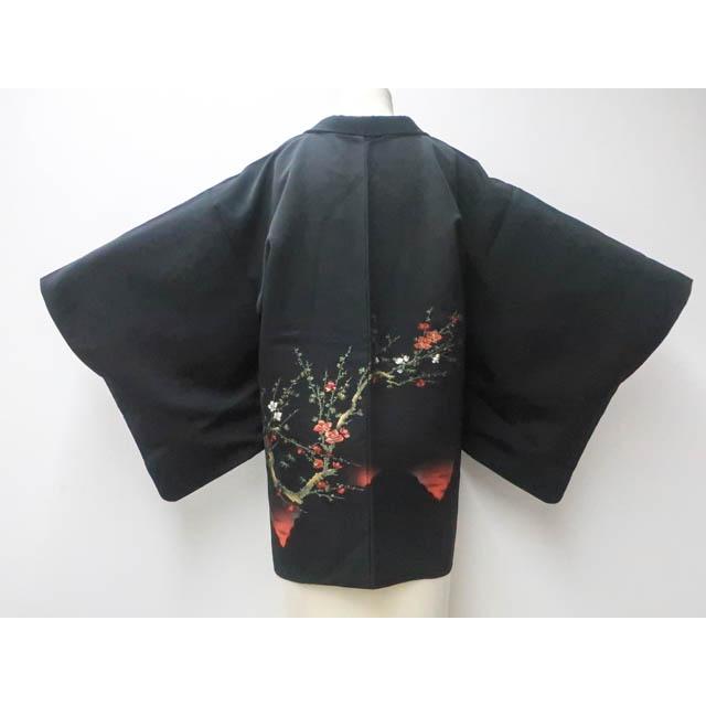 京都一輝堂》【着物】黒羽織 絵羽柄 金糸 枝花文 羽織紐別売り 身丈約 