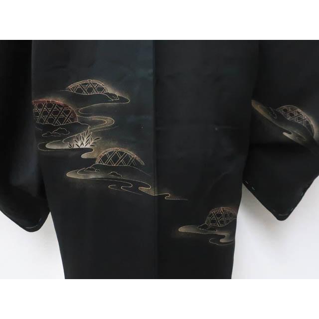 京都一輝堂》【着物】黒羽織 縫い紋 絵羽柄 ぼかし 流水に草文 羽織り 